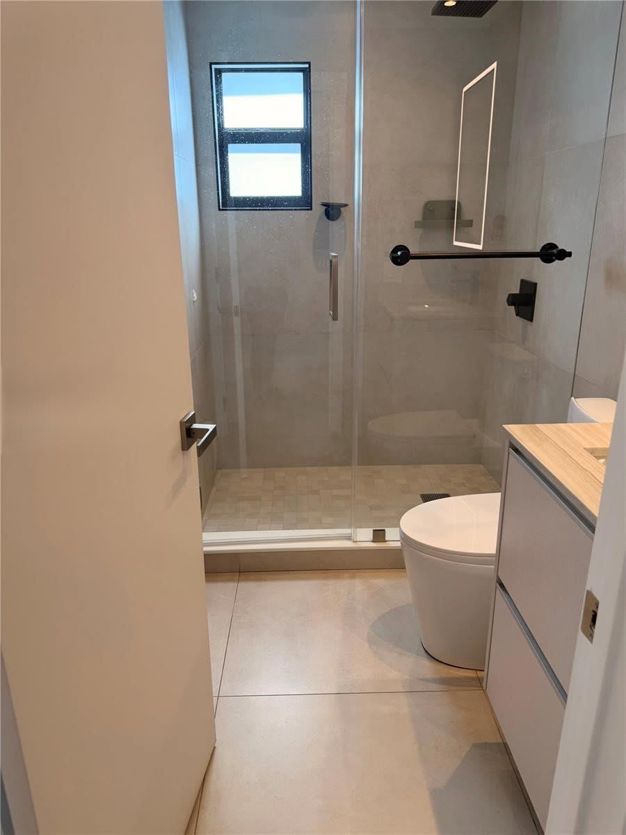 360 Northwest 40th Street – photo 4
