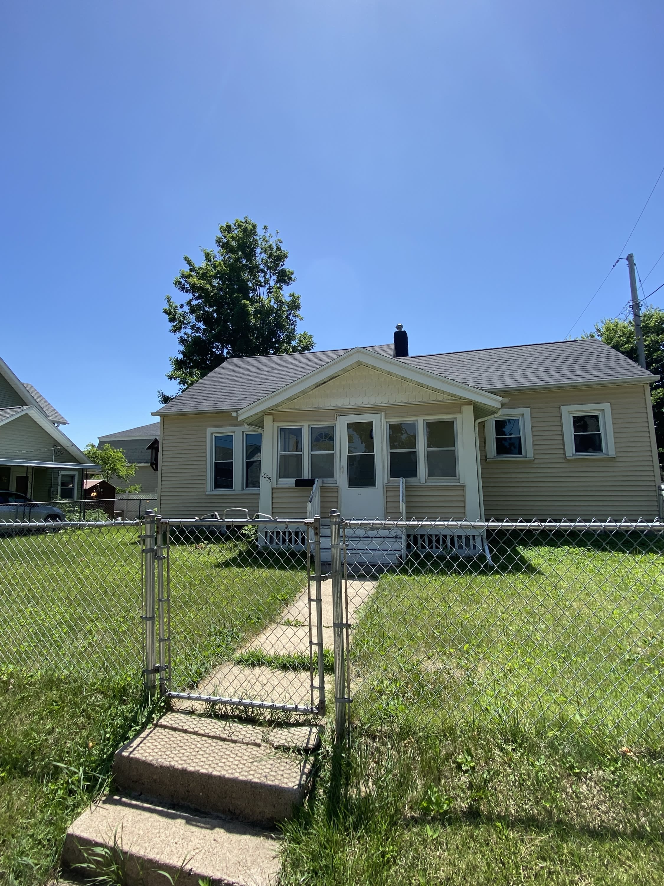 1055 4th Avenue – photo 3