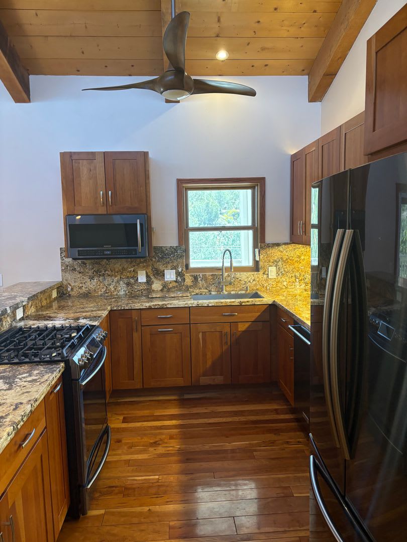 Unfurnished 1 Year Long Term Rental Procure Only Summer Special 1000 Off 1St Month Rent With A Year Lease If Moved In Before September 1St – photo 5