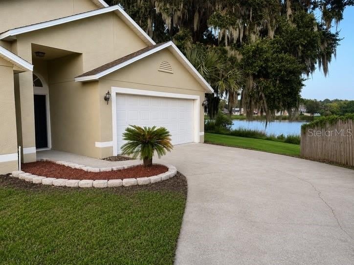 815 DELFINO Place – photo 1