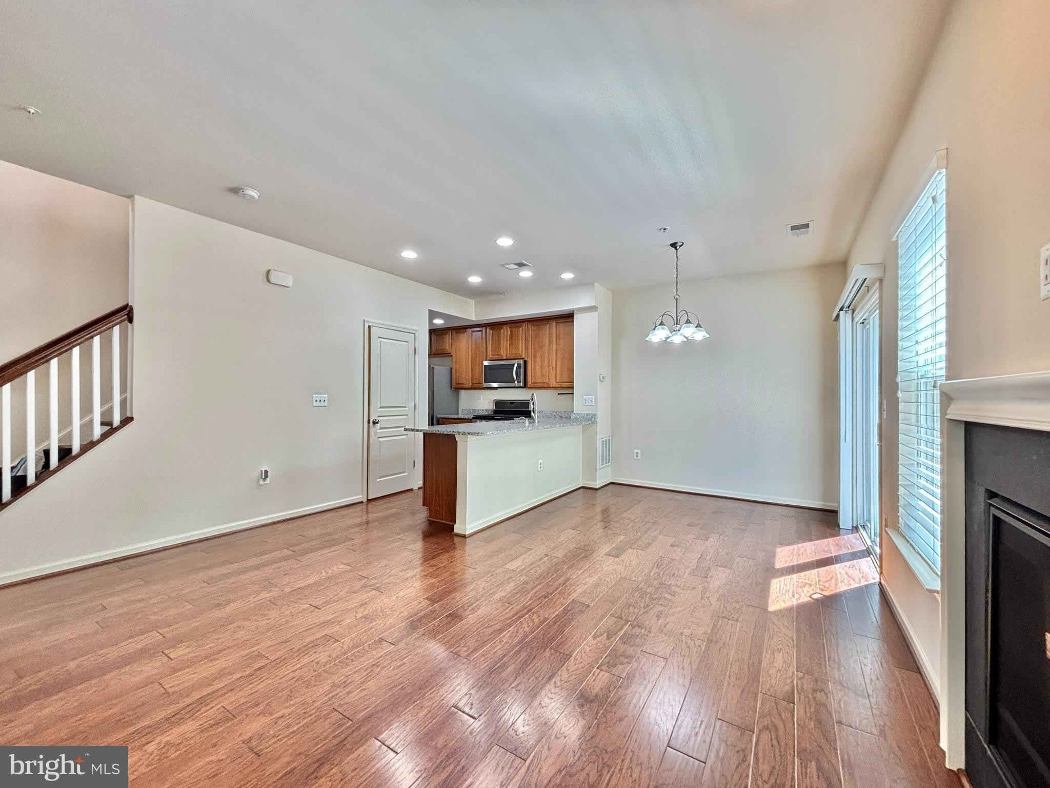 1599 Renate Drive – photo 4