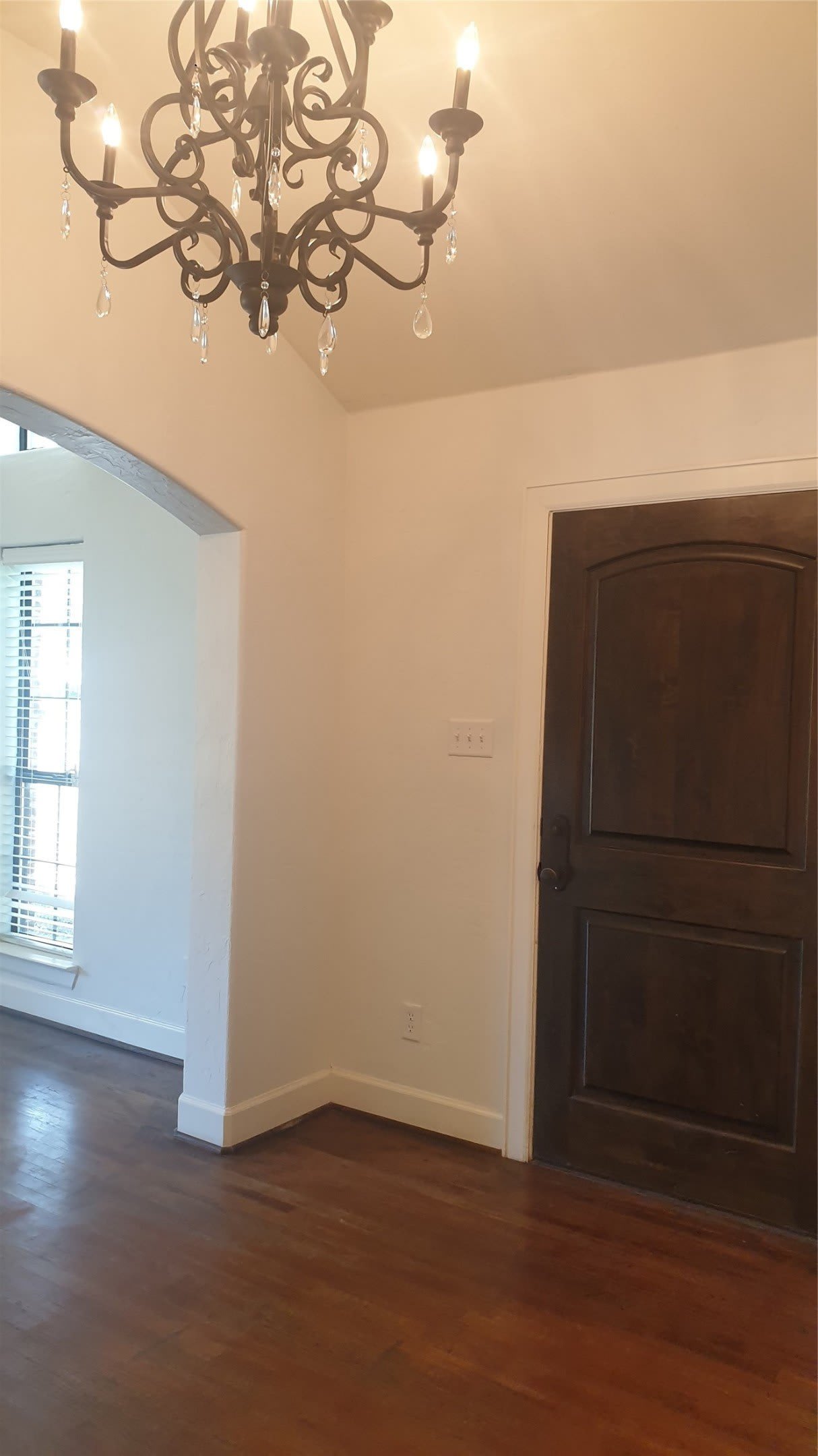 2700 Taft Boulevard – photo 3