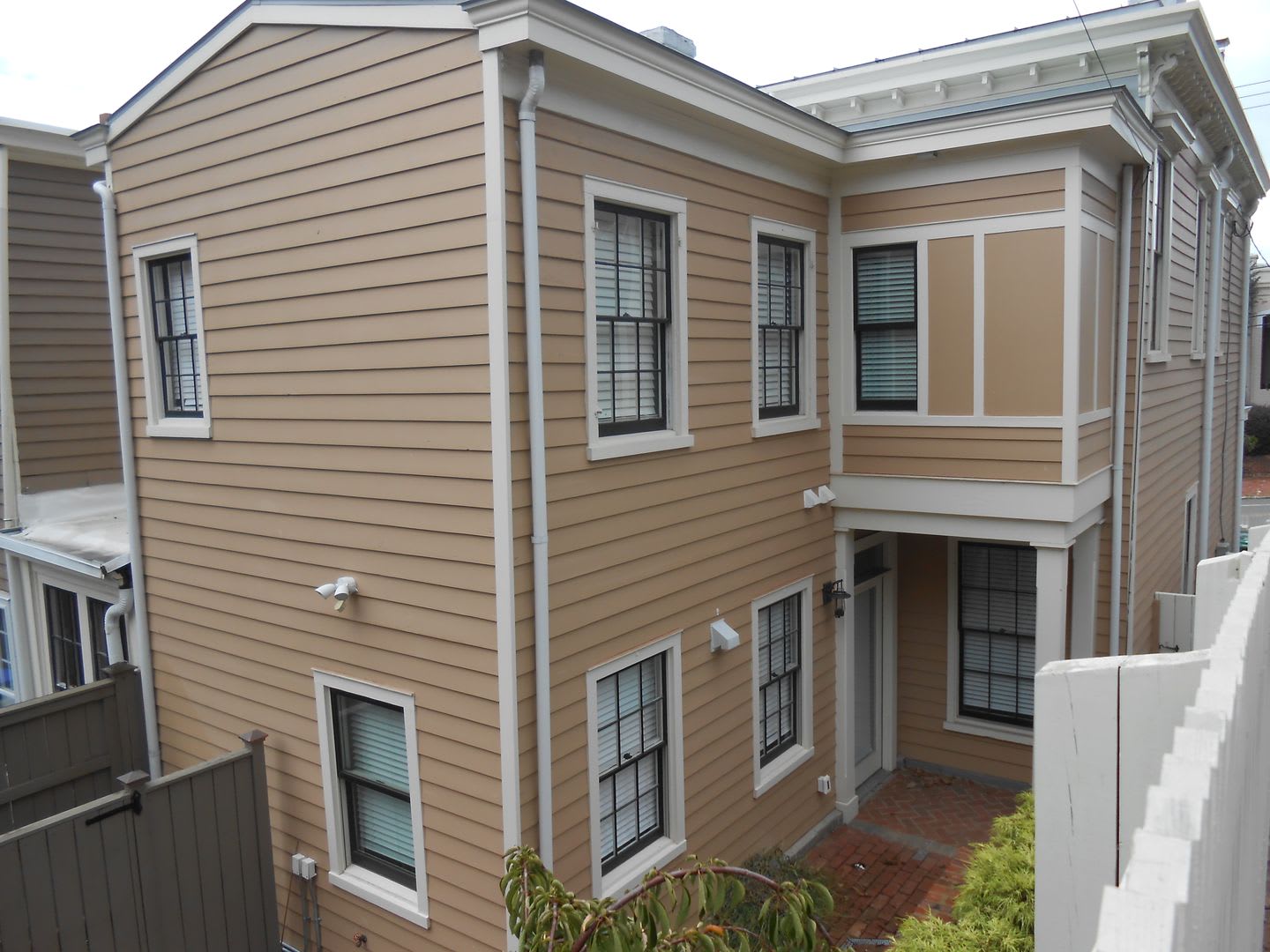 2119 E BROAD STREET RICHMOND VA – photo 2
