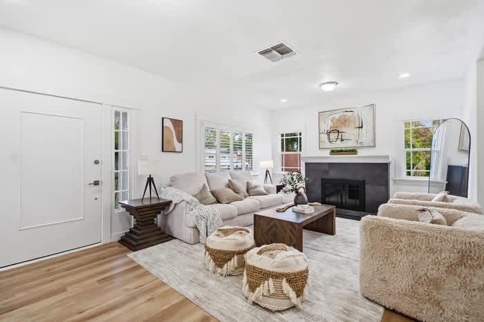 331 Chester Place – photo 3