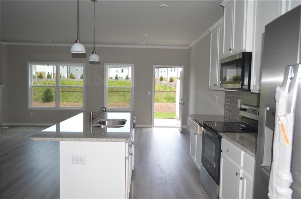 5348 Fox Hill Lane – photo 4