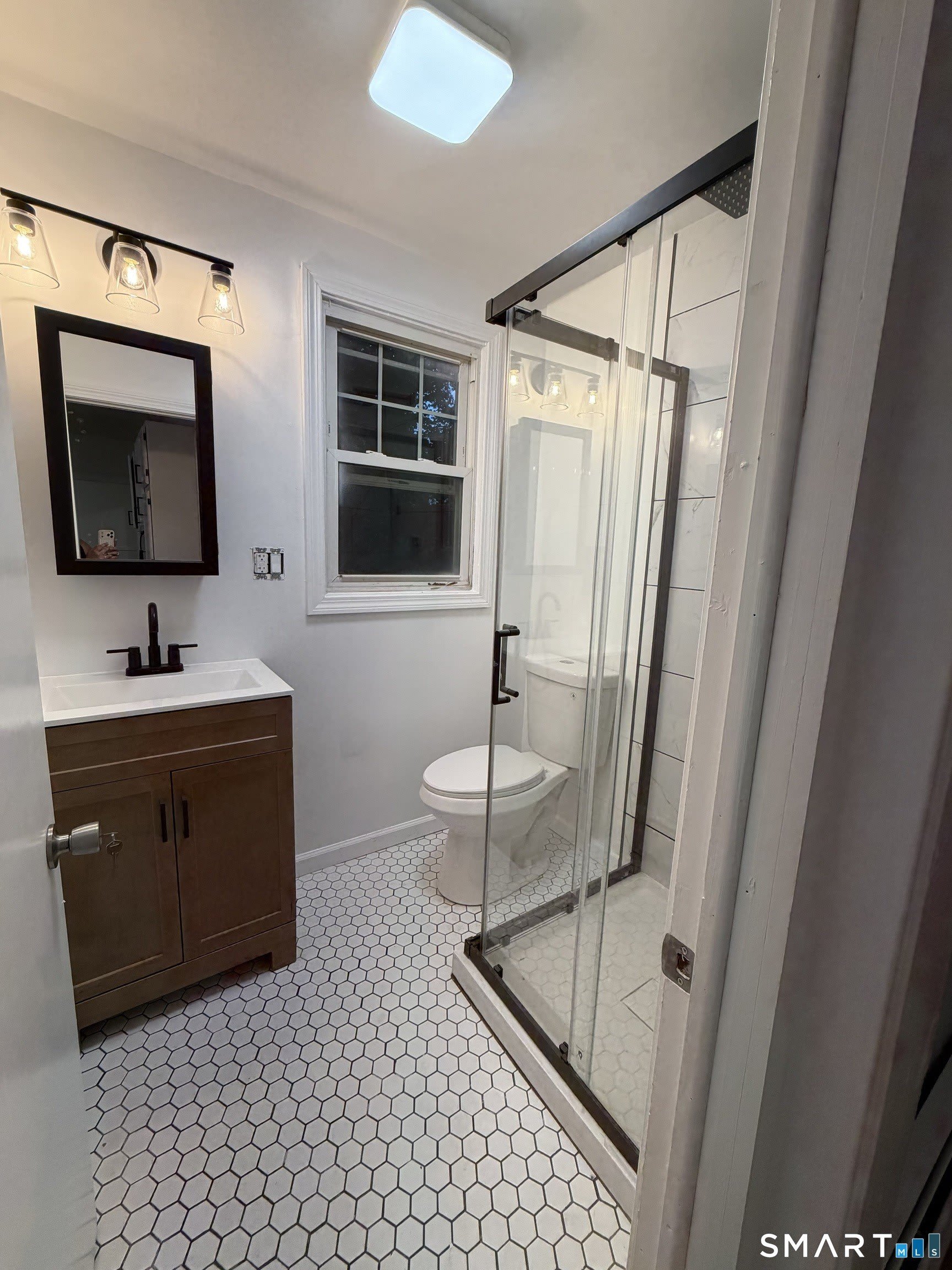 130 Norwood Avenue – photo 3