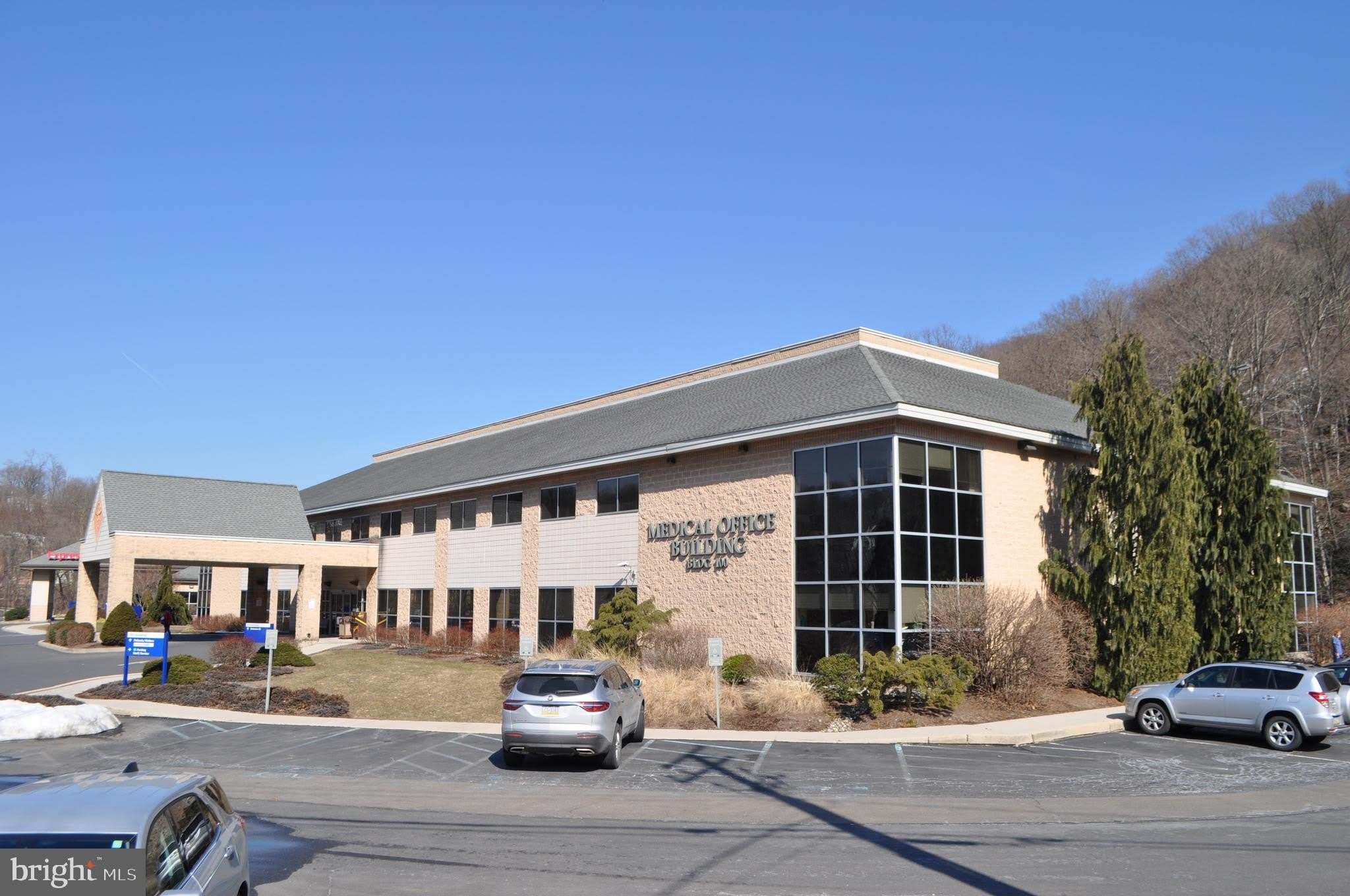 100 SCHUYLKILL MEDICAL PLAZA, SUITE 106-108 – photo 2