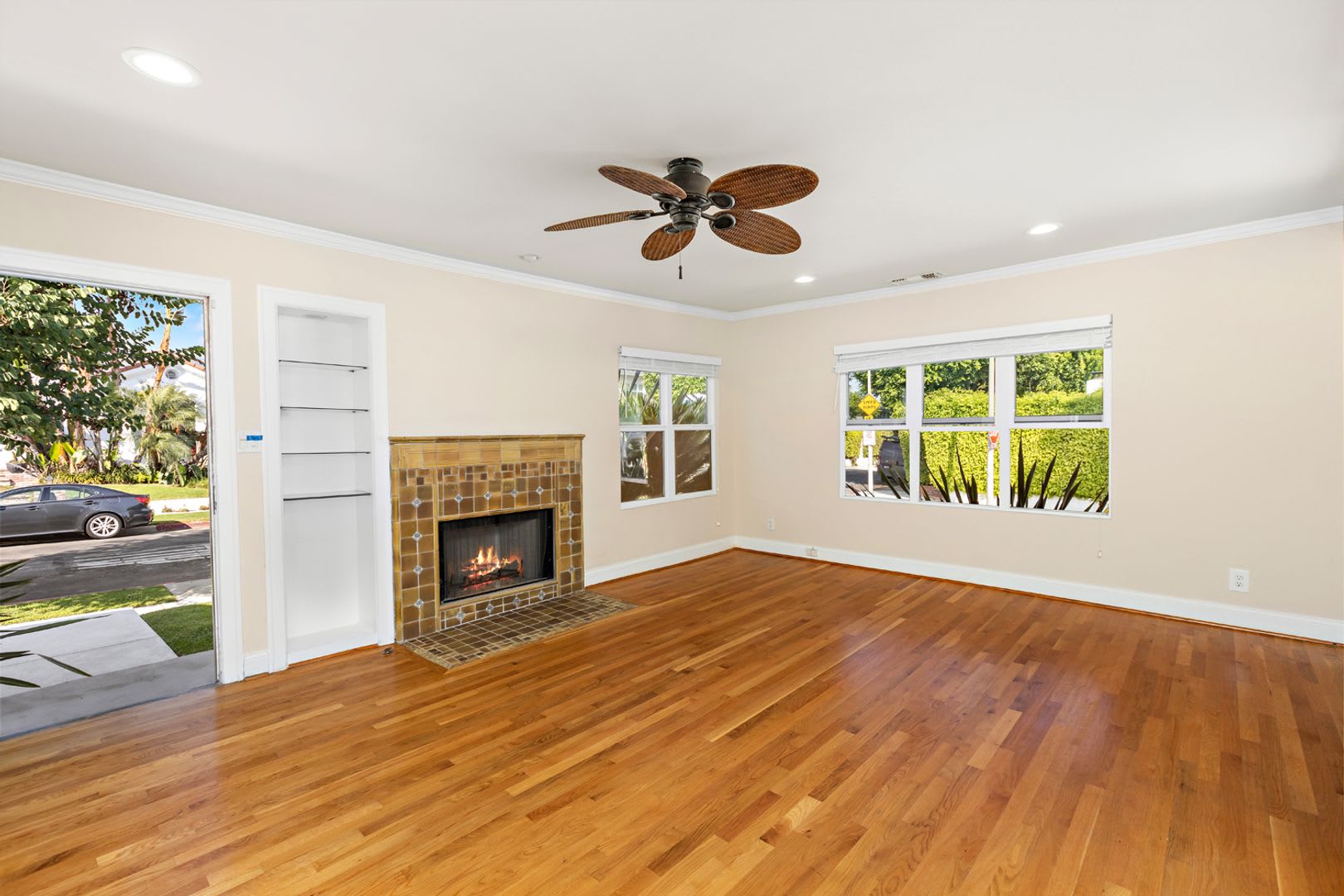 Fantastic 2Br 1Ba House With Backyard In The Heart Of West Hollywood Beverly Hills – photo 4