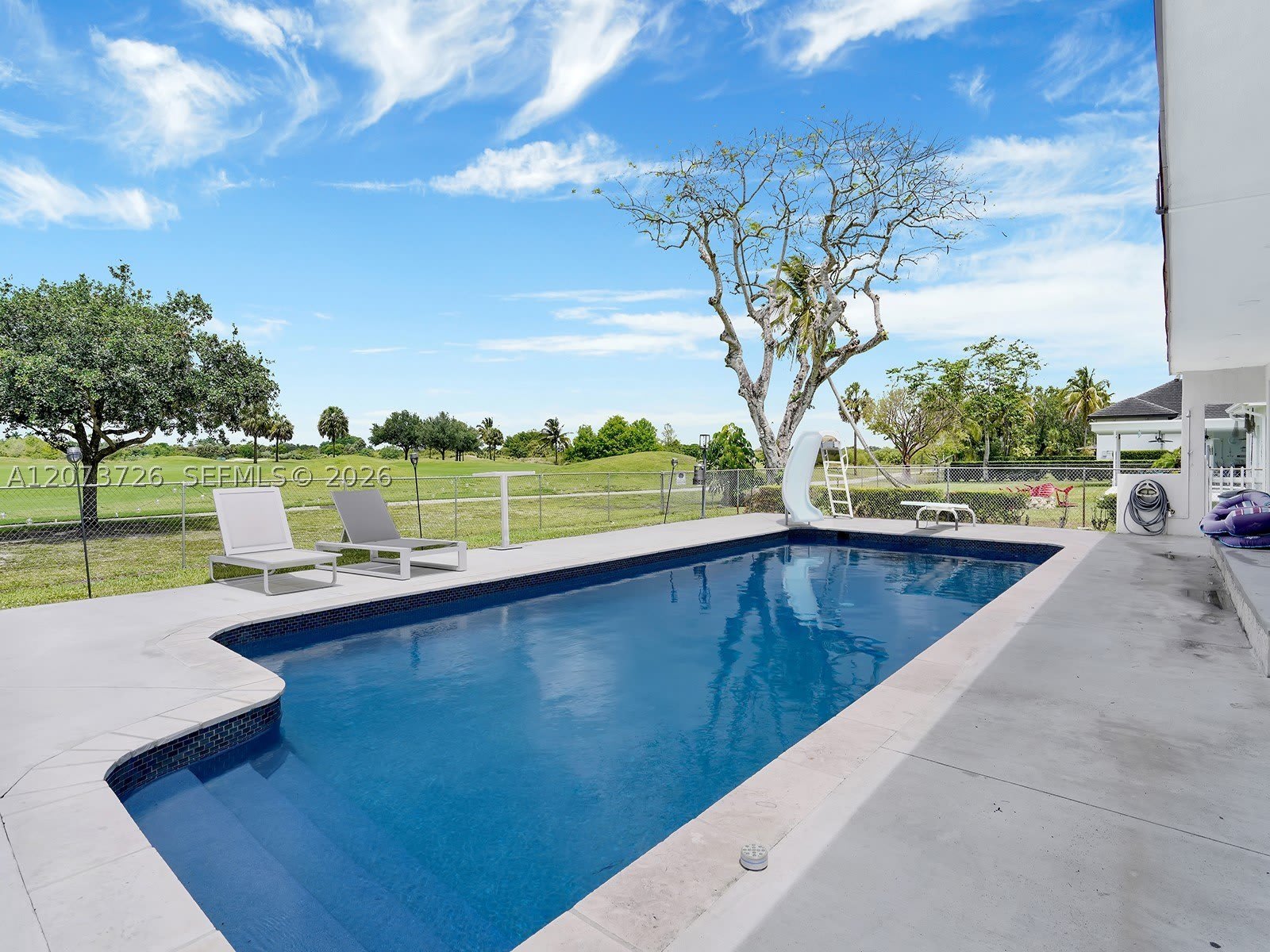 621 E Tropical Way – photo 1