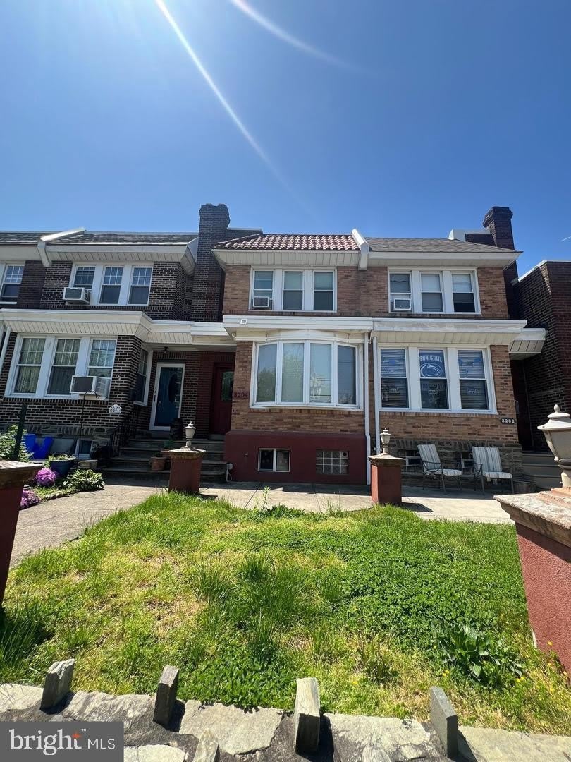 3204 FANSHAWE ST – photo 1