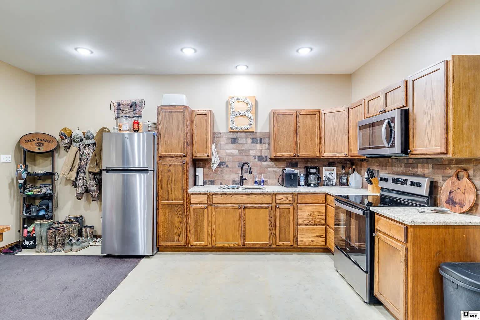 5900 Winnsboro Road Camp B – photo 2