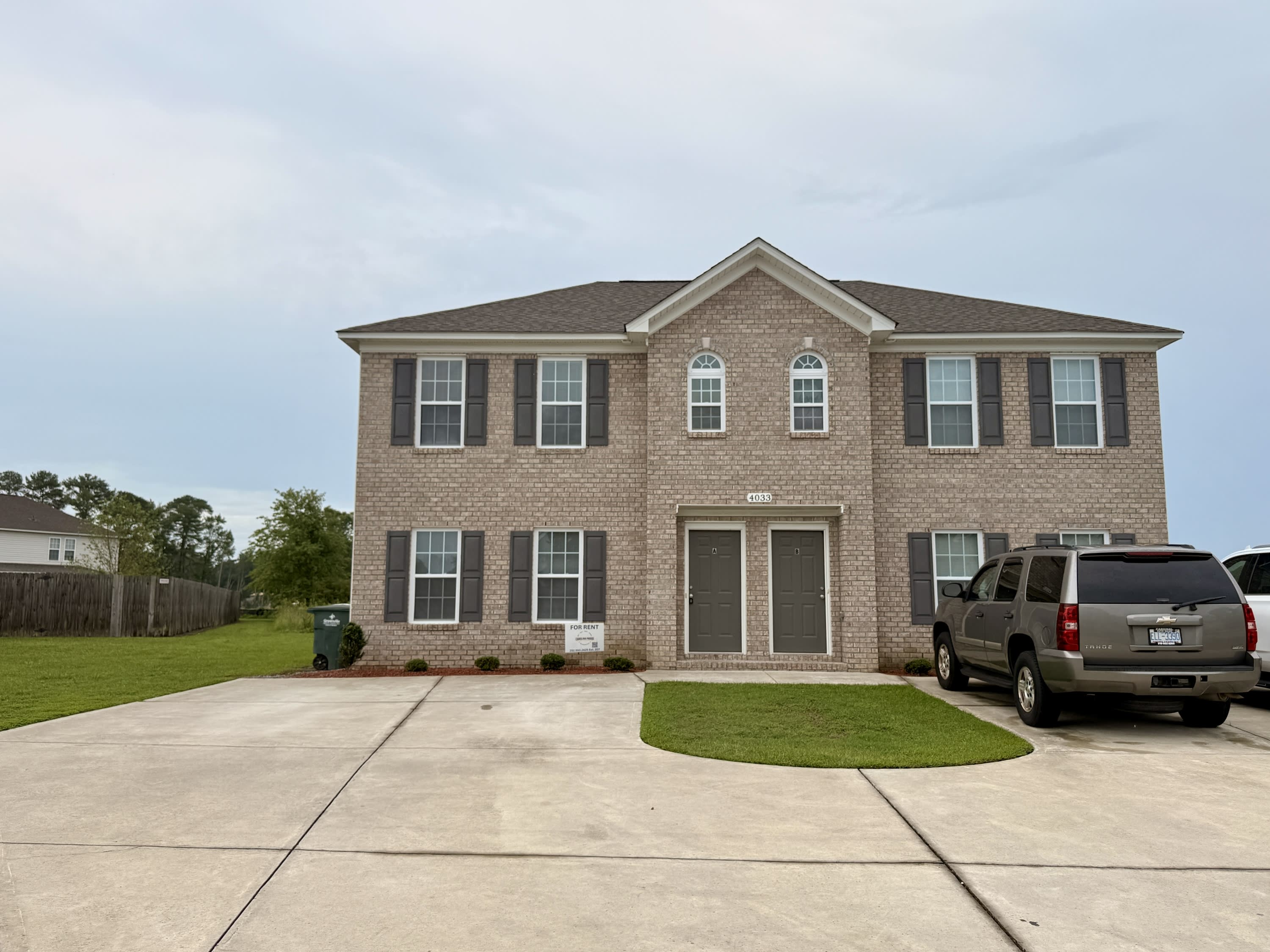 4033 Lucerne Court – photo 2