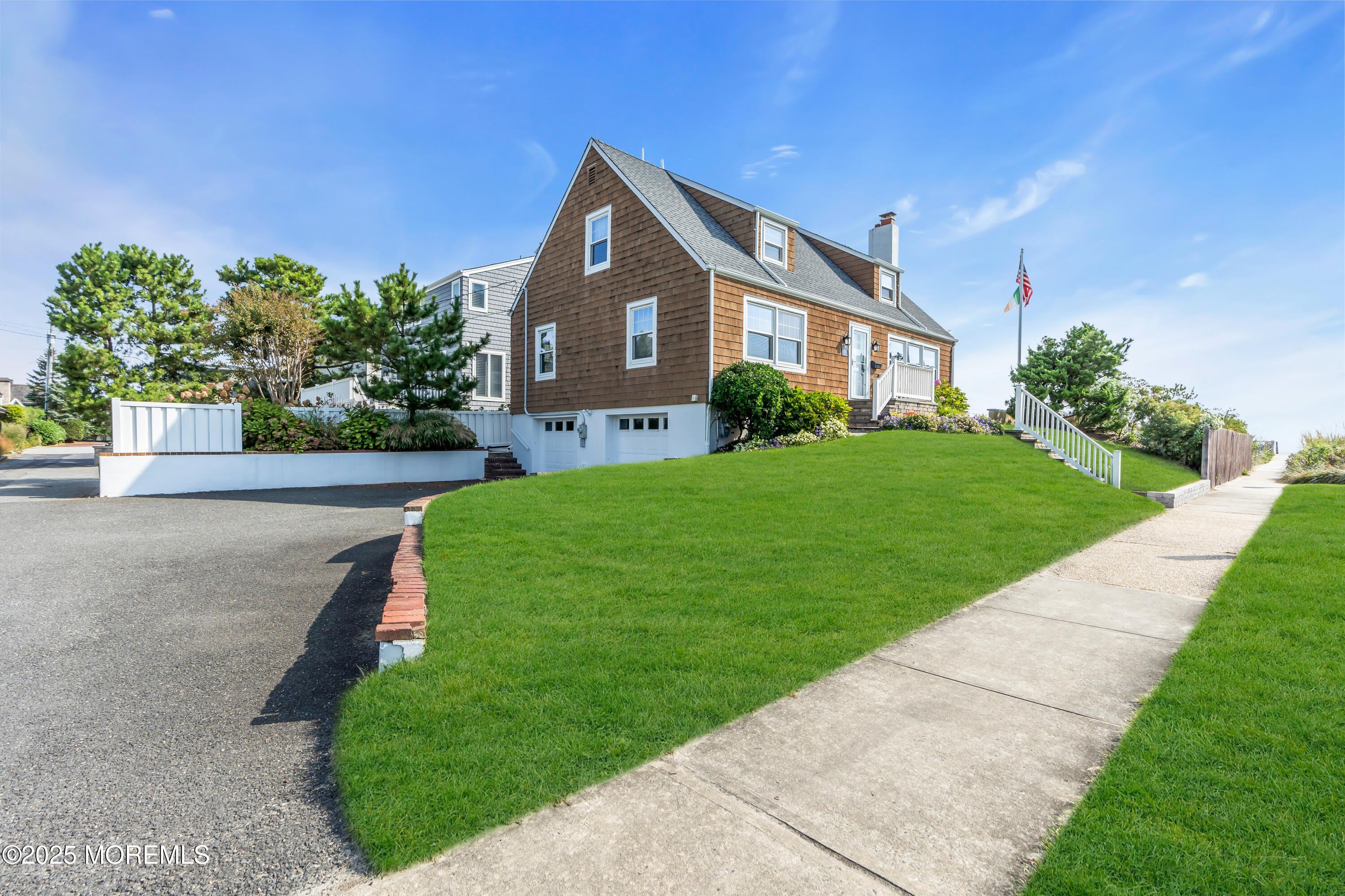 411 Ocean Avenue – photo 4