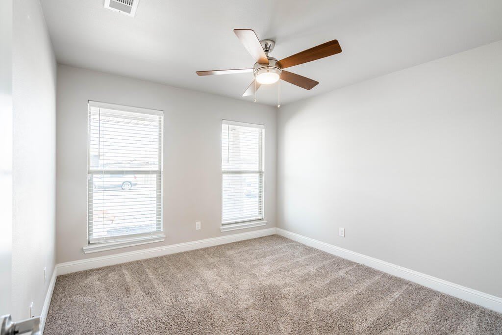 8902 Wagon Way – photo 5