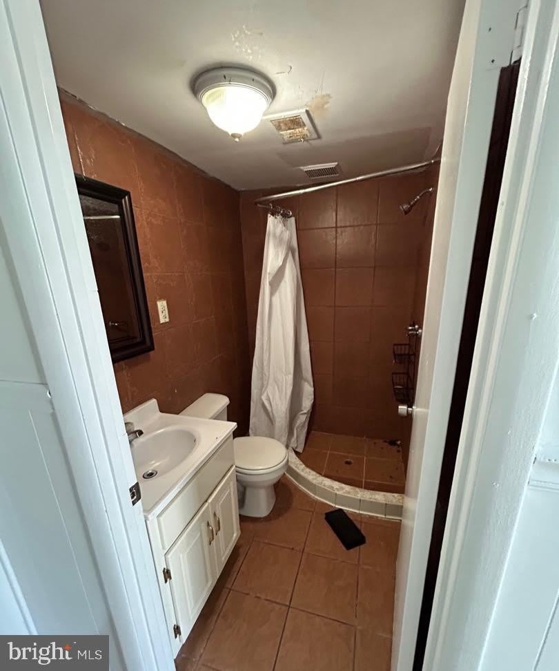 1243 GOOD HOPE Road SE – photo 2
