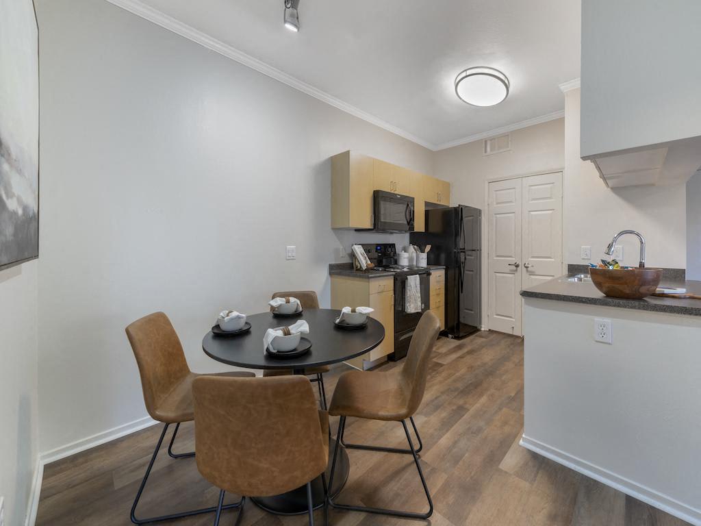Reserve At Thornton – photo 5
