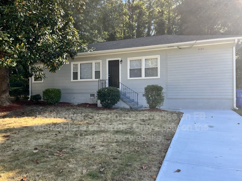 2280 Camp Ground Rd SW – photo 2