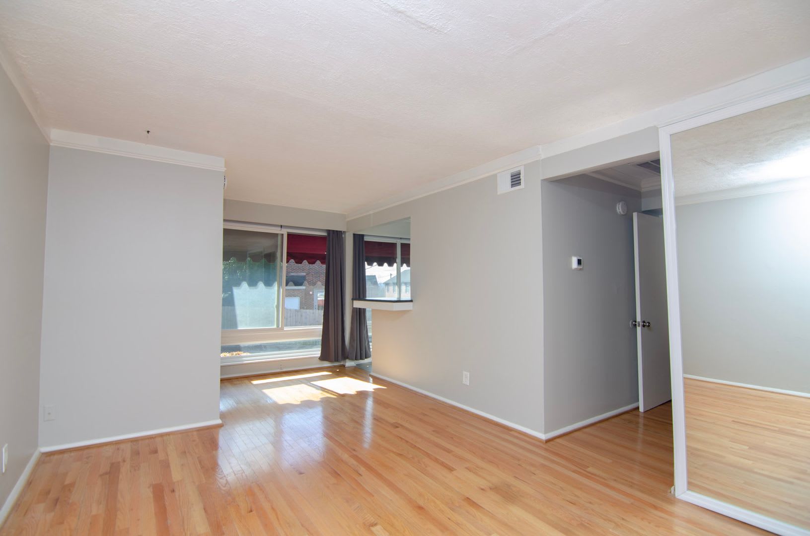 Great Sylvan Park neighborhood! – photo 5
