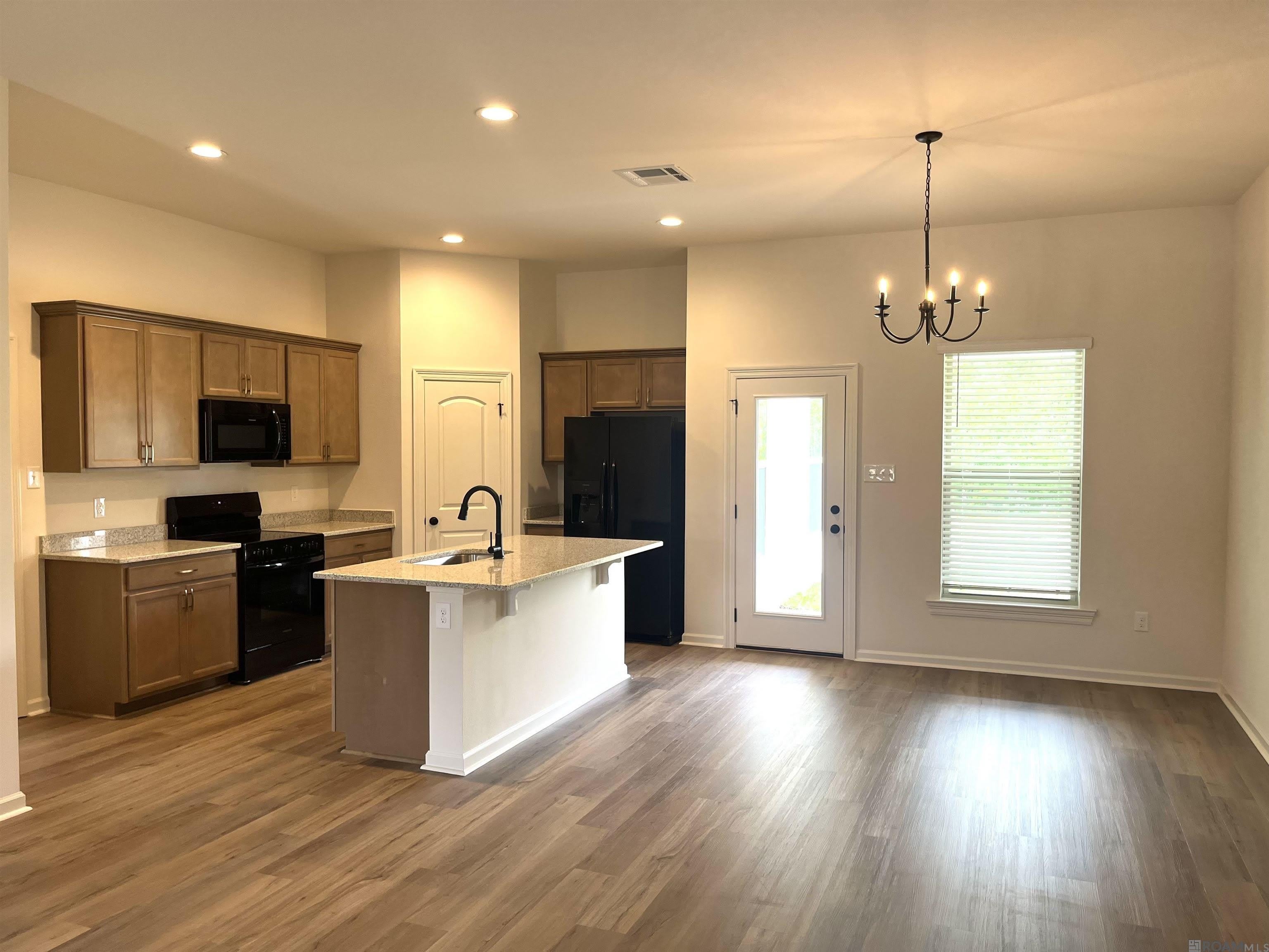 35657 Woodland Ridge Dr – photo 2