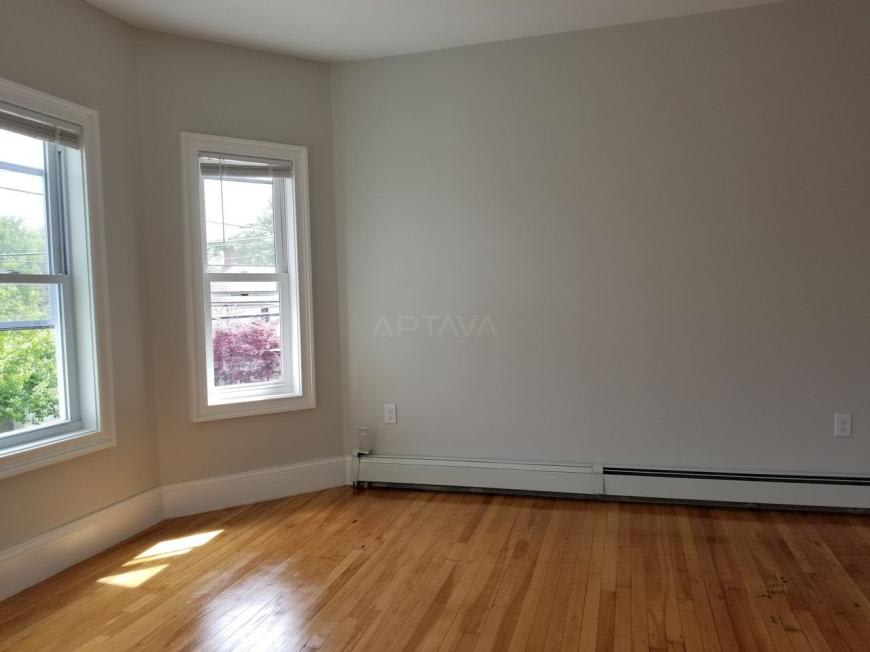 231 Boston Ave – photo 3