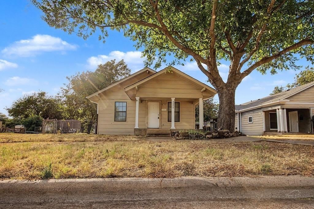 2008 TILDEN STREET – photo 1