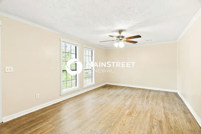 5057 Oak Leaf Circle – photo 2