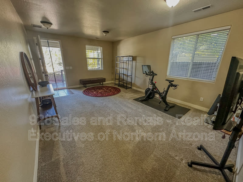 537 W Nugget Trail – photo 1
