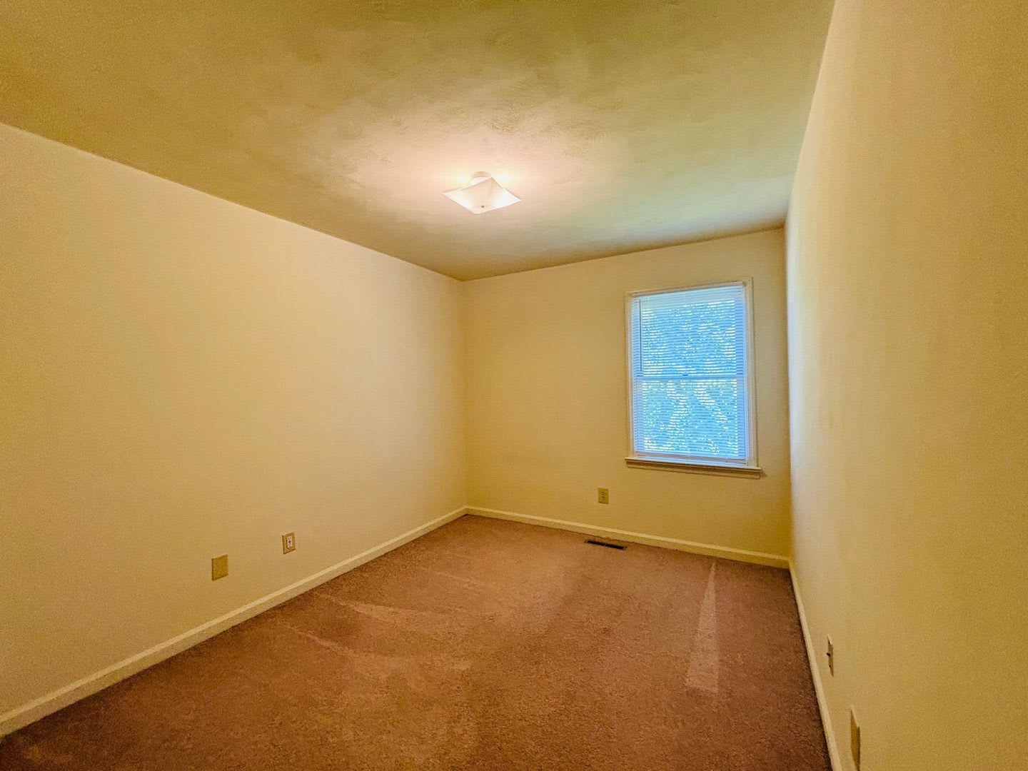 2500 Ridge Road – photo 3