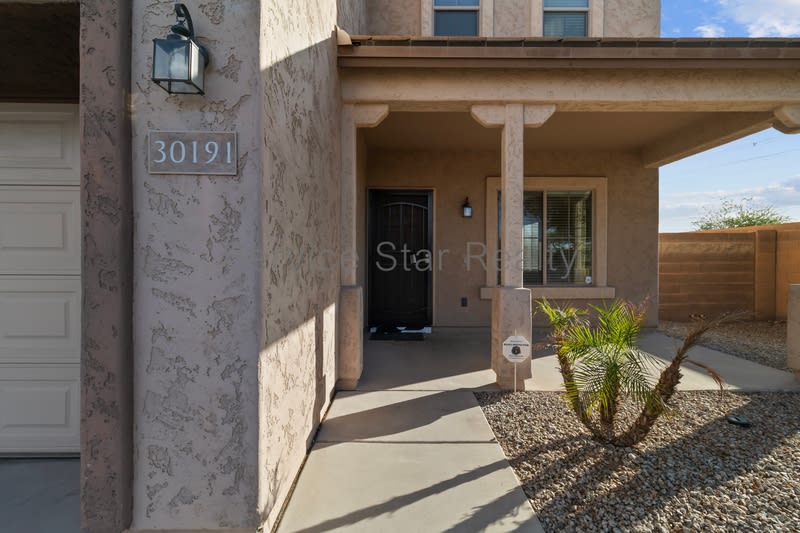 30191 W Mulberry Dr – photo 3