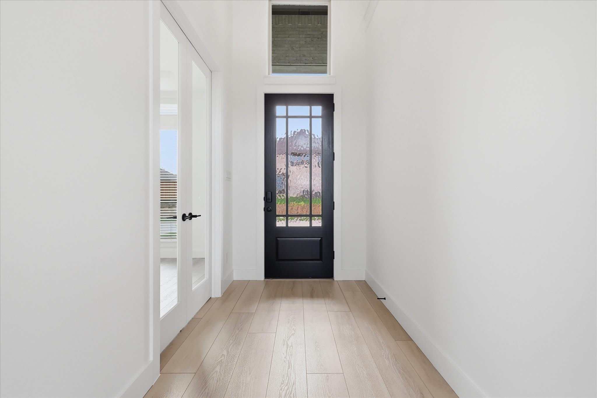 1561 Pepperdine Place – photo 3