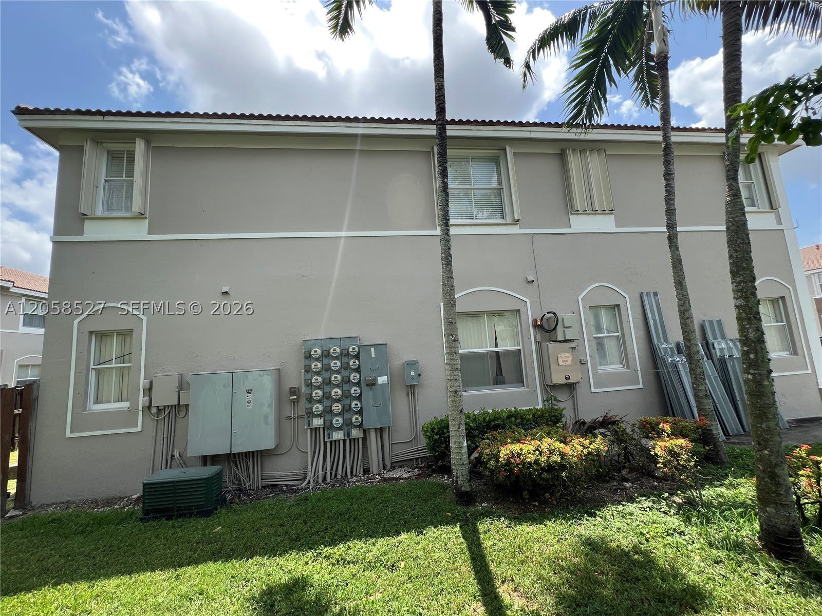 1535 SE 26th St – photo 3