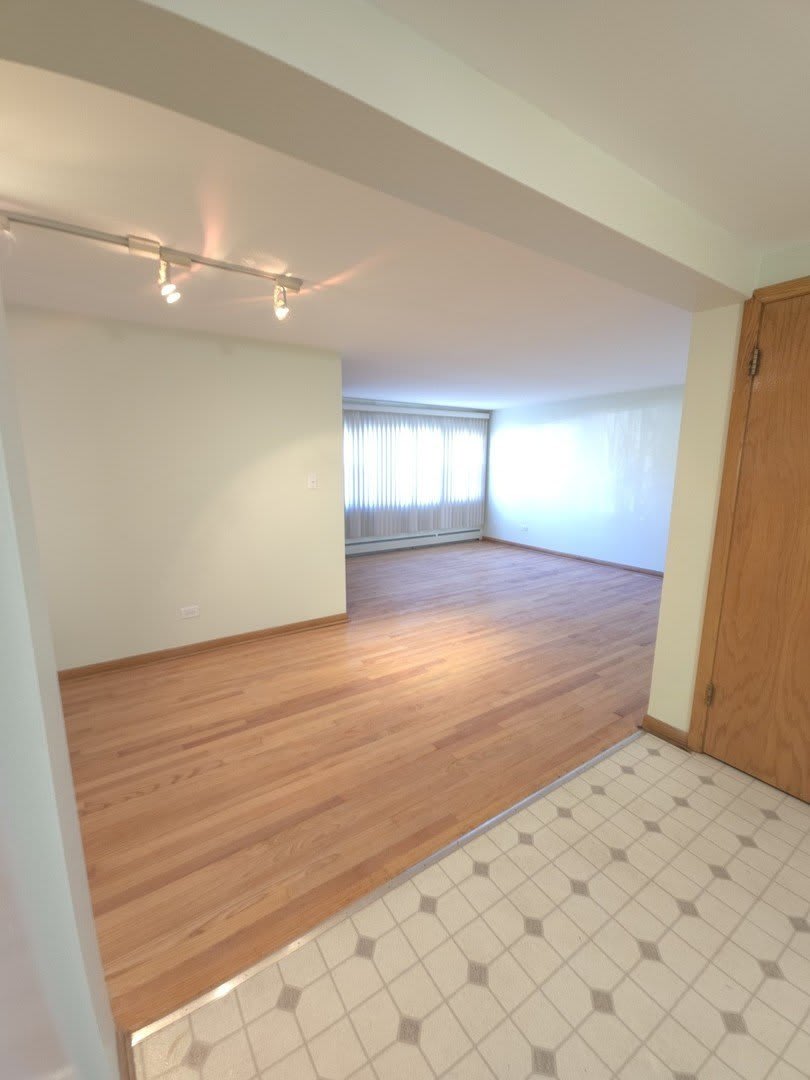 3707 Clarence Avenue – photo 5