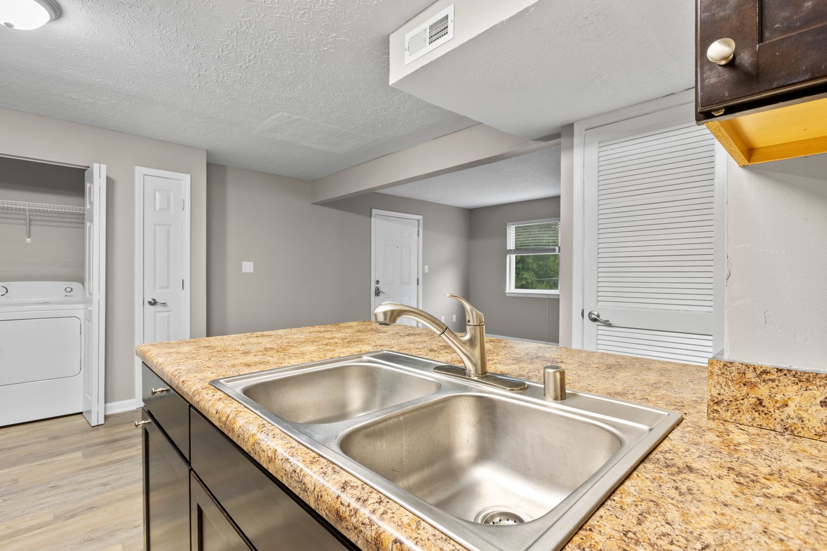 Clay Villa – photo 3