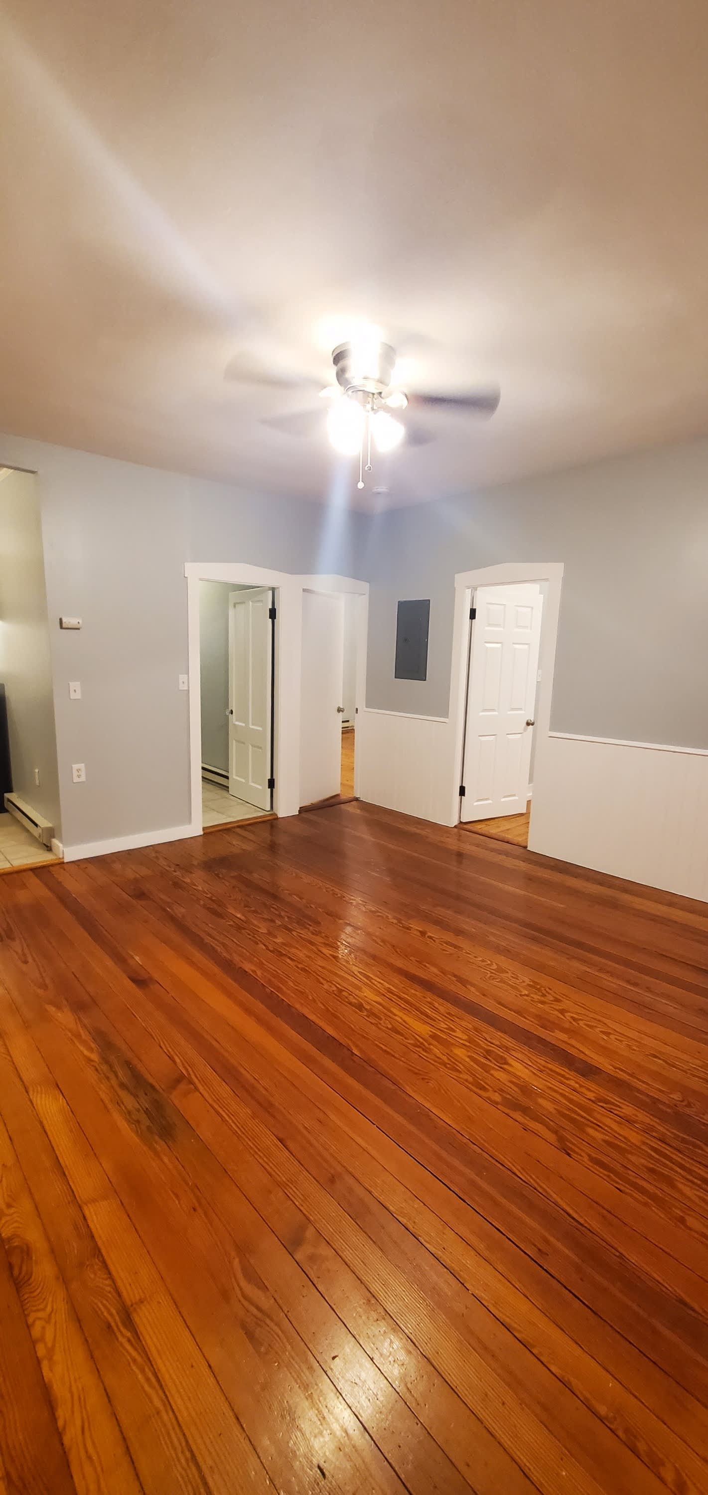 107 Wilbur Street – photo 1