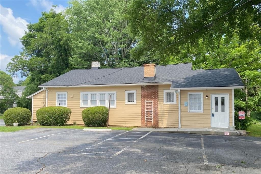 175 Park Drive – photo 1