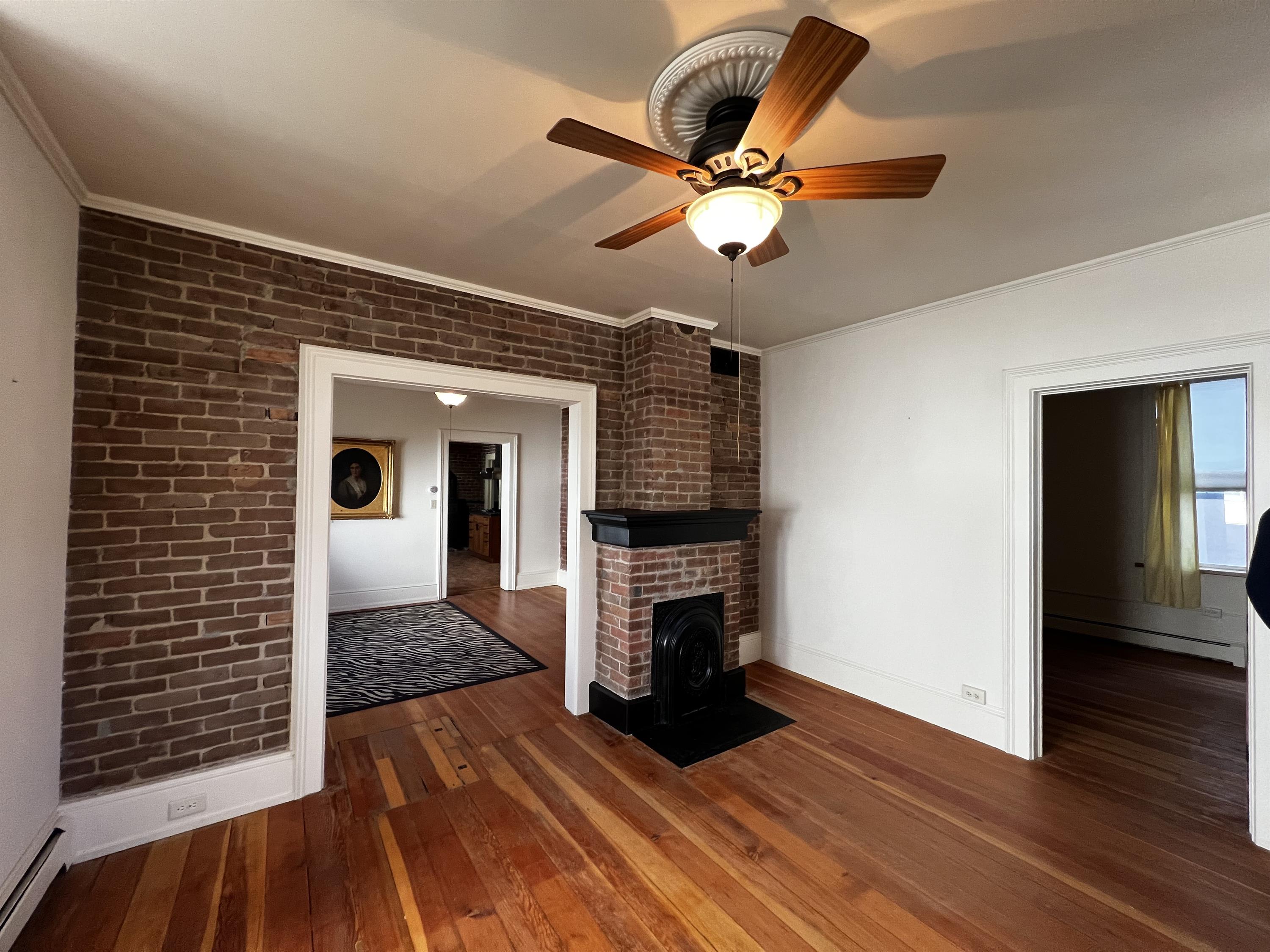 811 H Street – photo 2