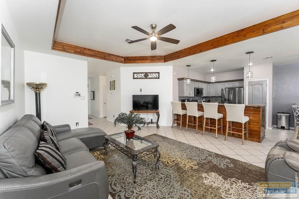 1 Torrey Pines Dr – photo 3