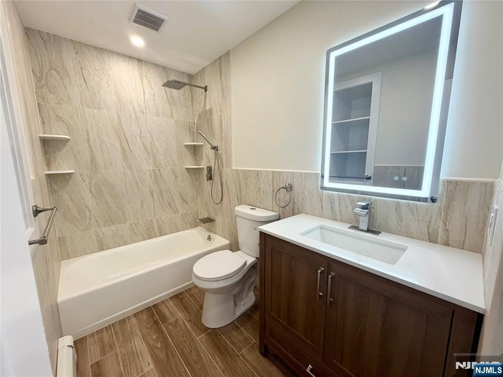 35 Claremont – photo 5