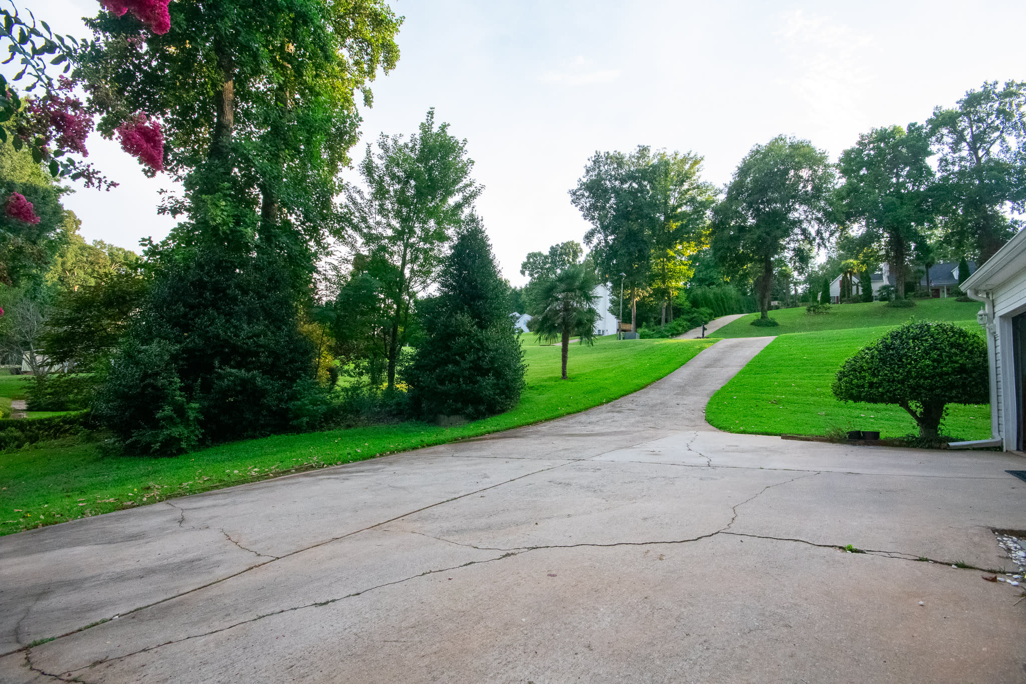 275 Bridgewater Lane – photo 3