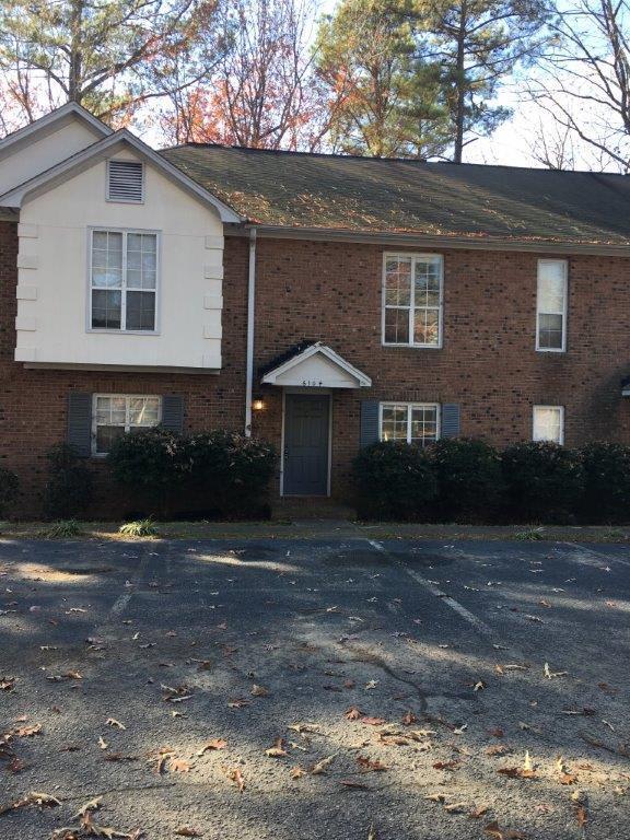Great NW RALEIGH location-2 brm 2 bath ~ Fully equipped kitchen with microwave-deck-wood burning fireplace – photo 1