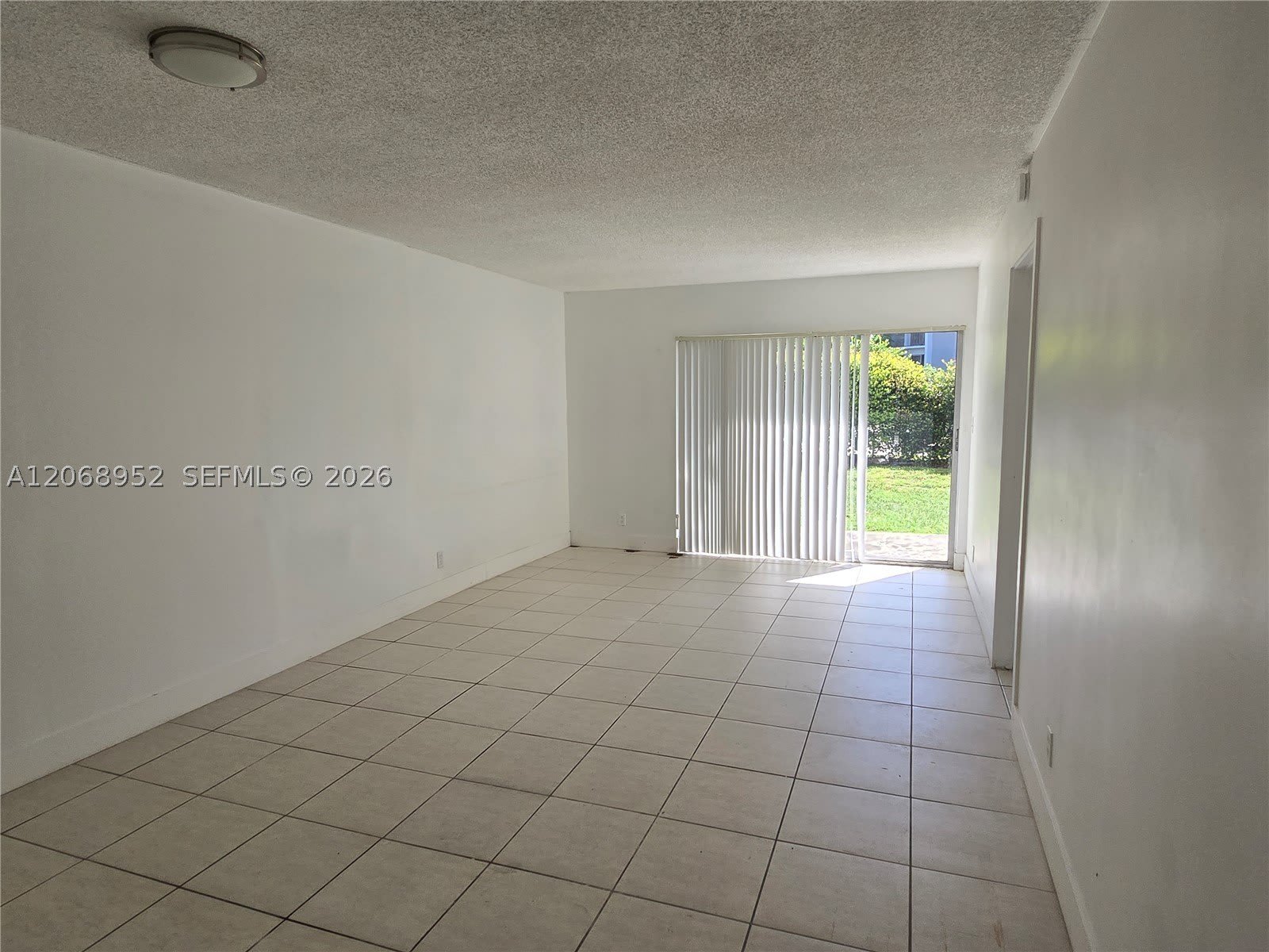 8700 N Sherman Cir – photo 5