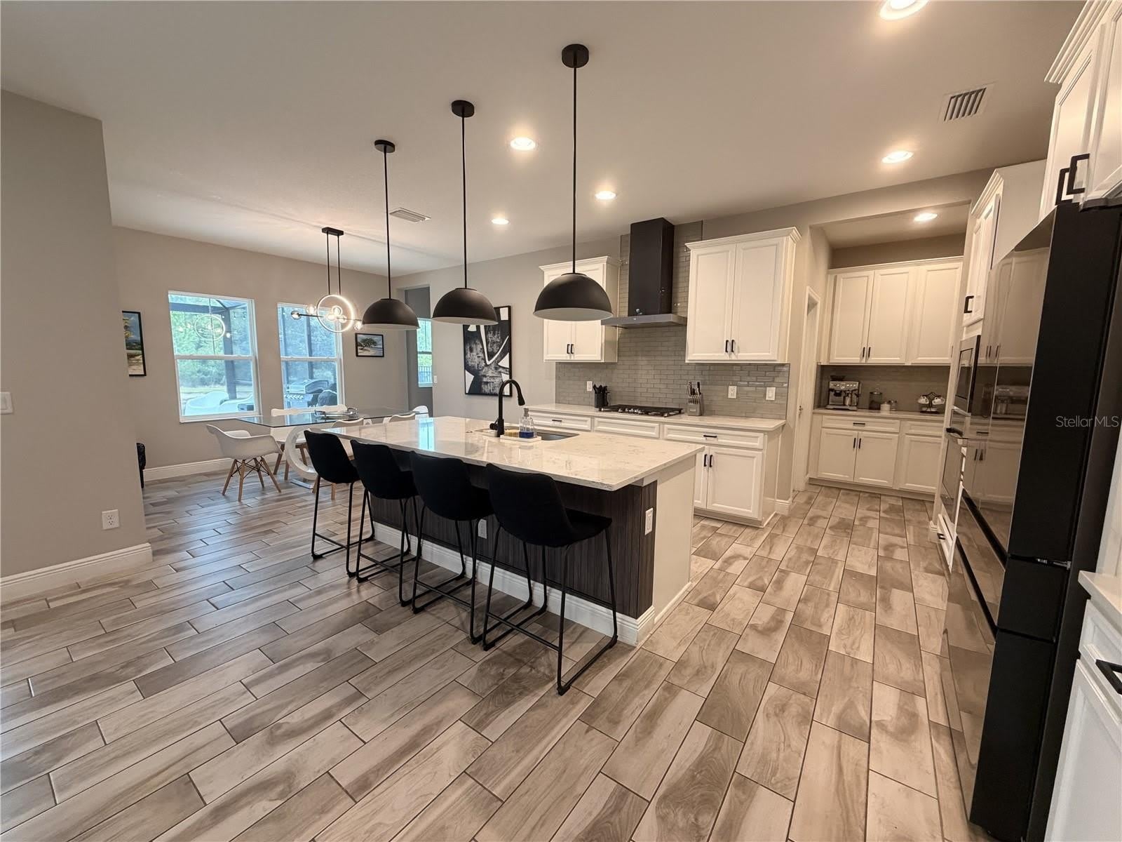 18071 AERO Avenue – photo 5
