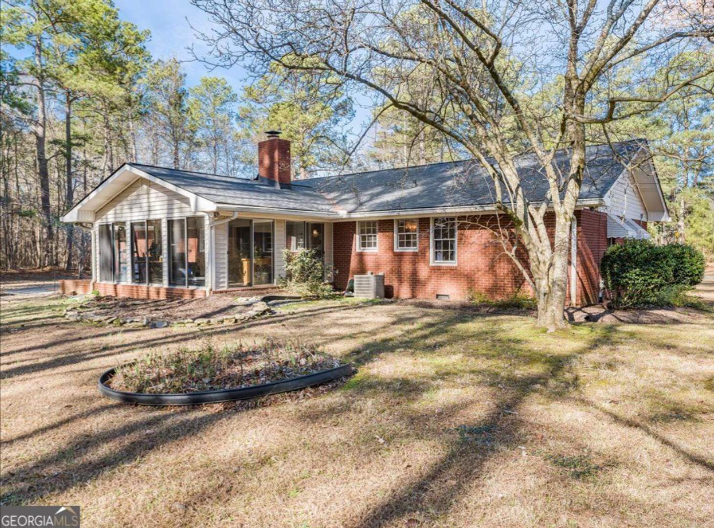 Private Estate Living On 2 7 Wooded Acres In Fayette County – photo 2