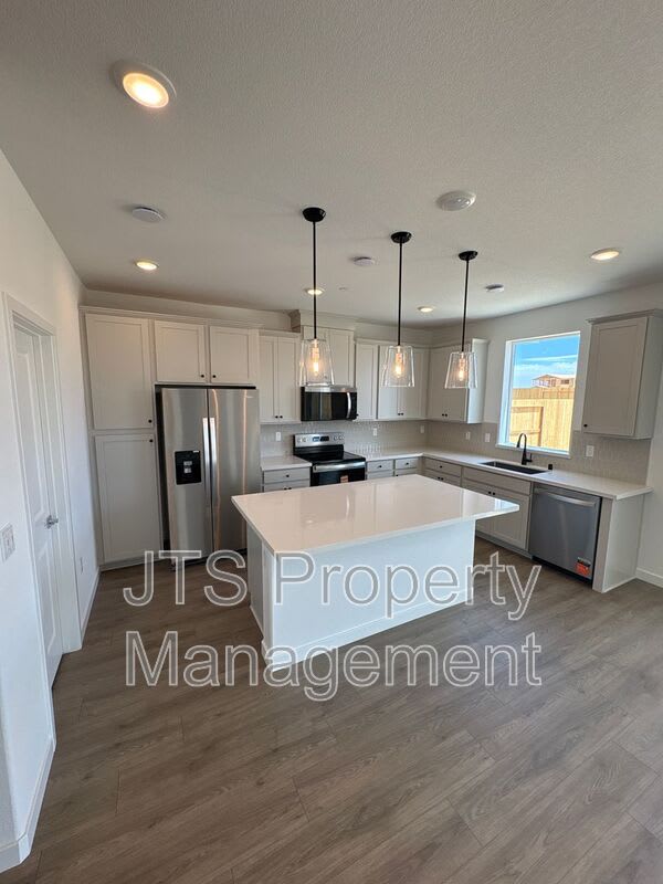 3040 Leap Frog Loop – photo 4