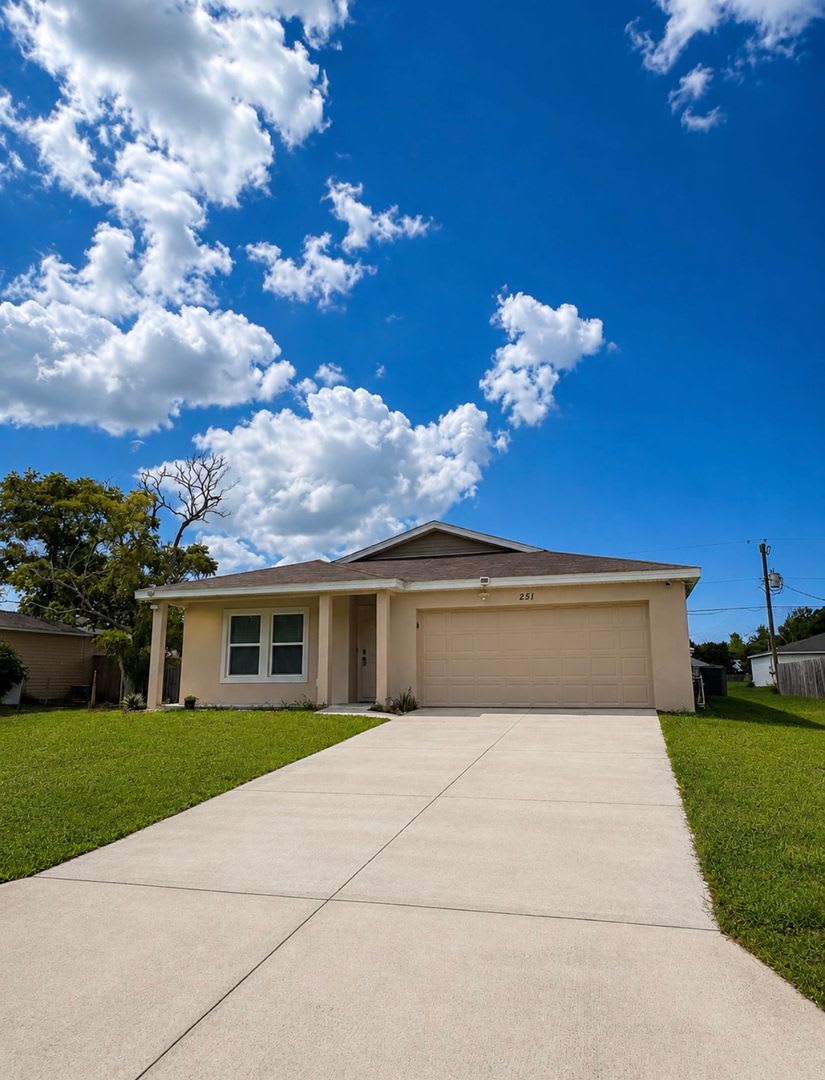 Spacious 4-Bedroom Home for Rent in Palm Bay! – photo 1
