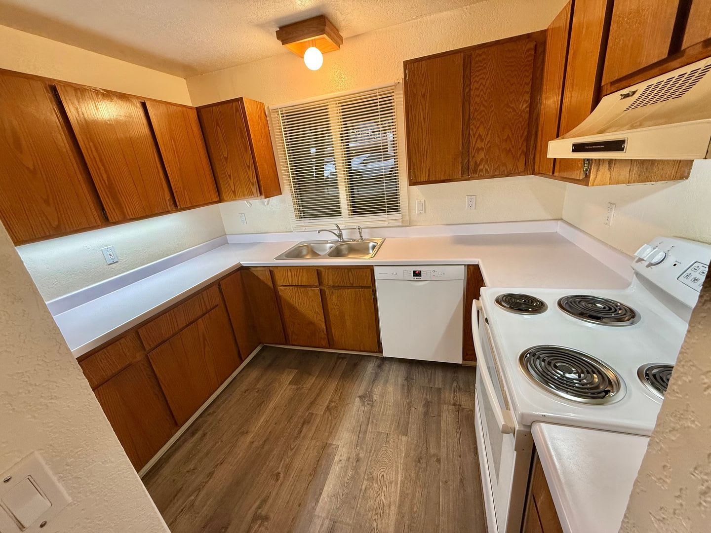 Evergreen Apartments – photo 5