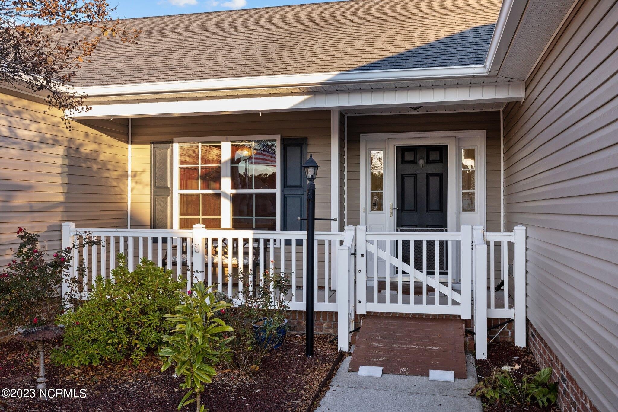 711 Shearwater Lane – photo 2