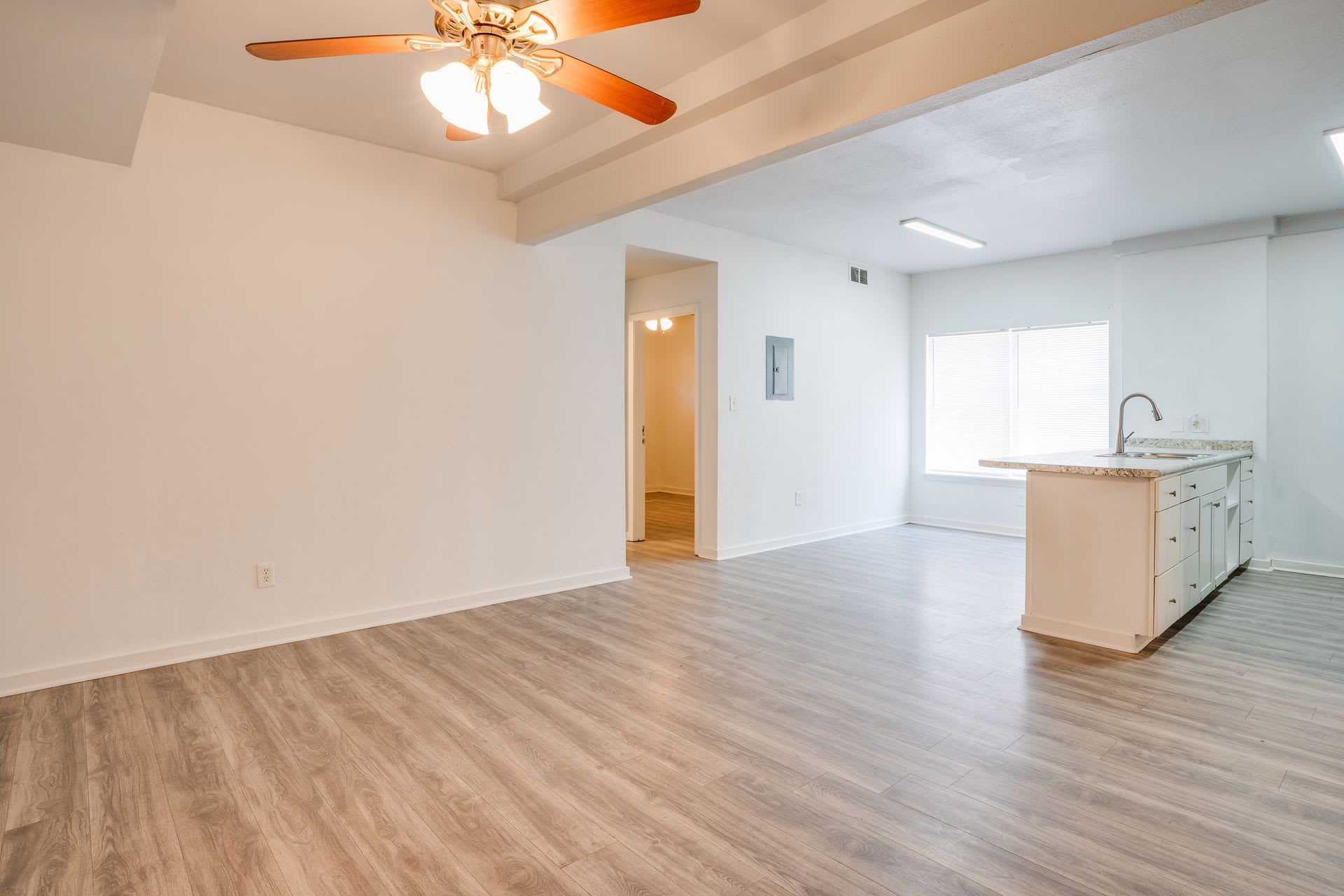 Mockingbird Garden Apartments – photo 4