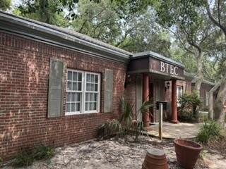 1186 Eglin Parkway – photo 2