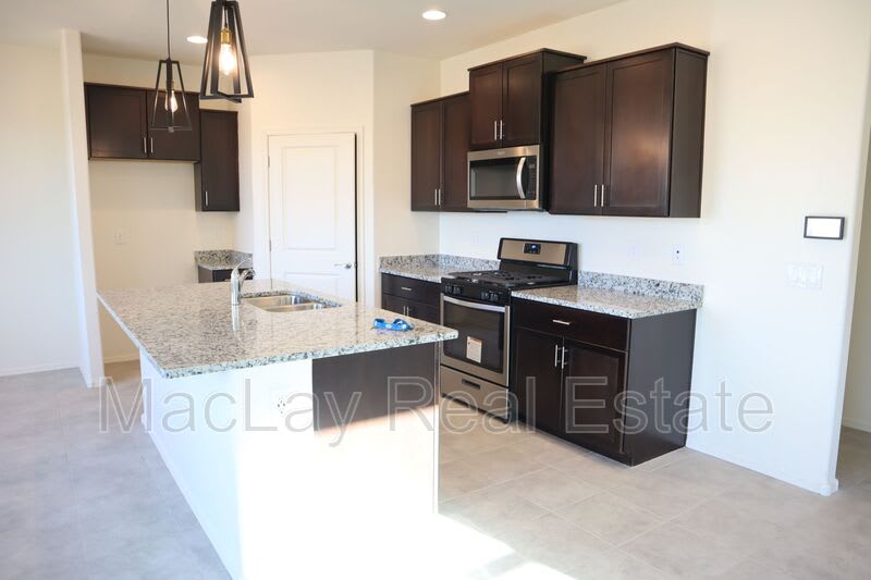 10676 W Golson Dr – photo 2
